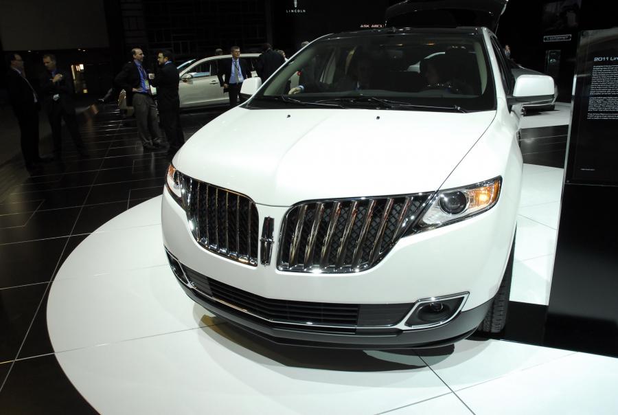  Lincoln MKX 2011 года  (фото 90 из 105)